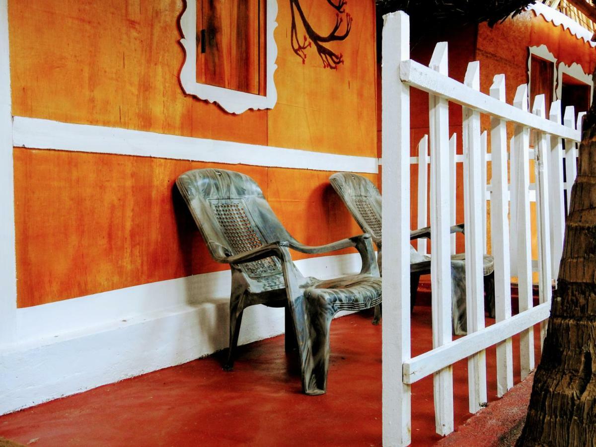 Cresent Bay Beach Hotel Arugam Bay Exterior foto