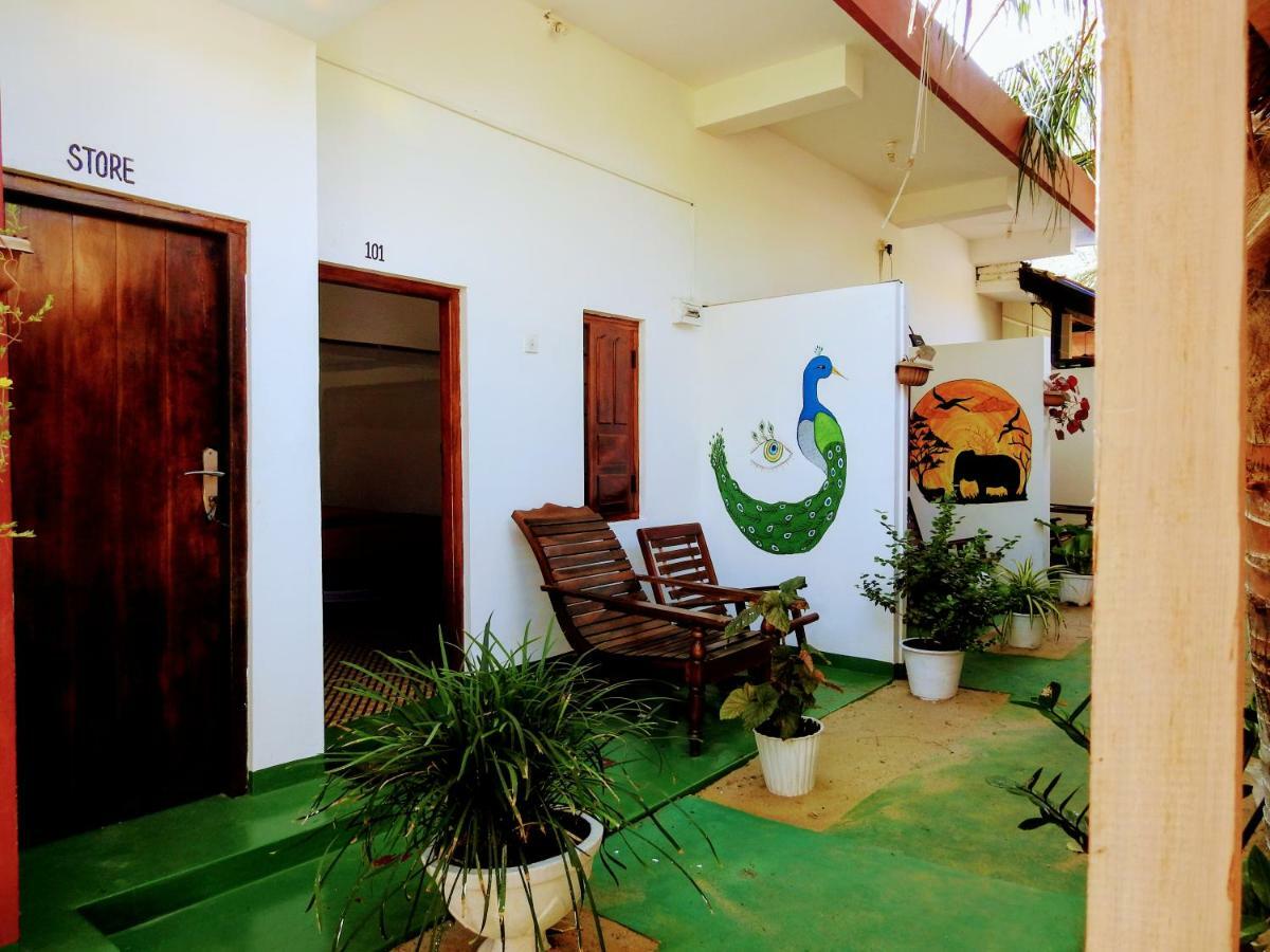 Cresent Bay Beach Hotel Arugam Bay Exterior foto